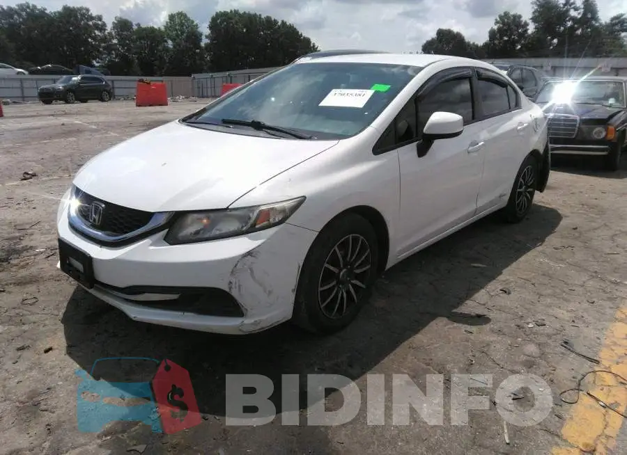 2HGFB2F58DH550083 Photo# 2