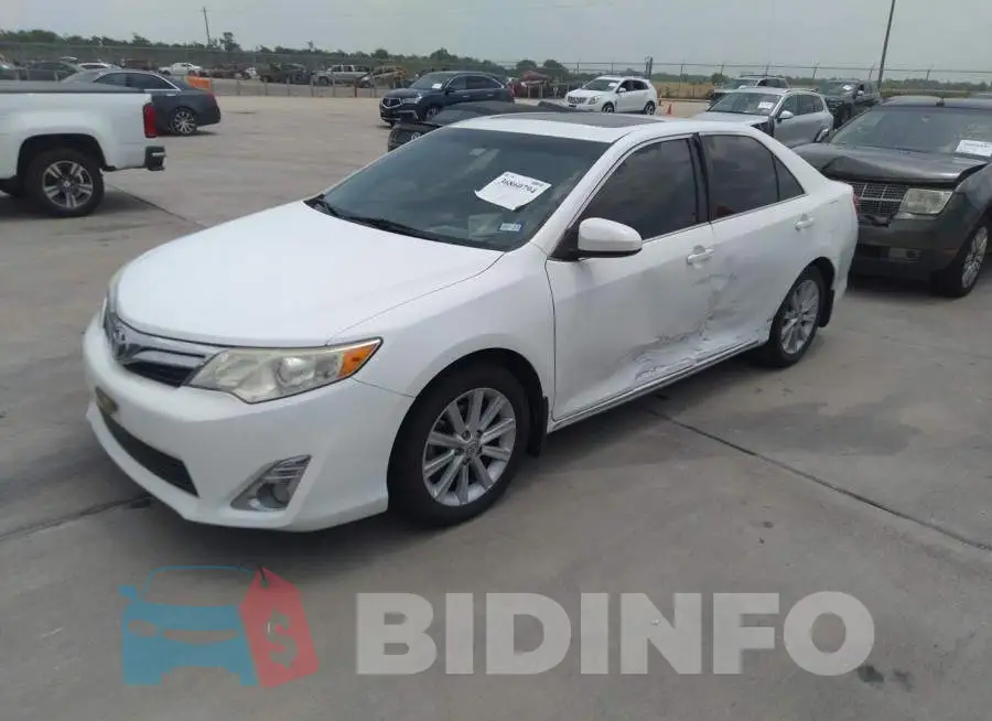 4T4BF1FK3DR330754 Photo# 2