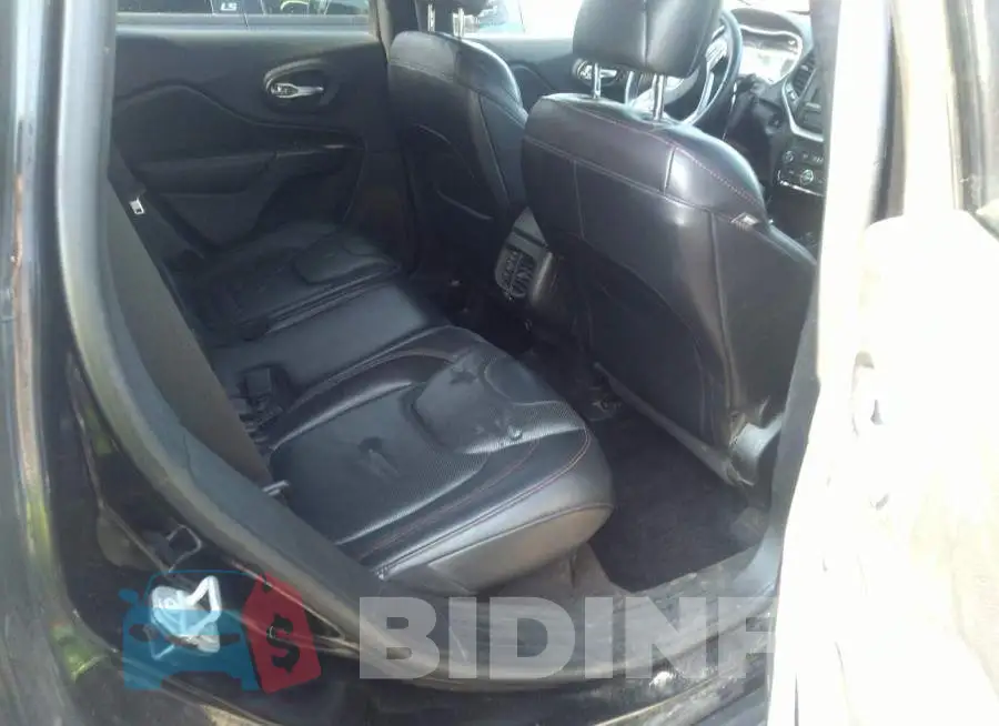 1C4PJMBS8HW530954 Photo# 8