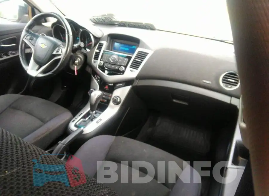 1G1PC5SB7D7130252 Photo# 5