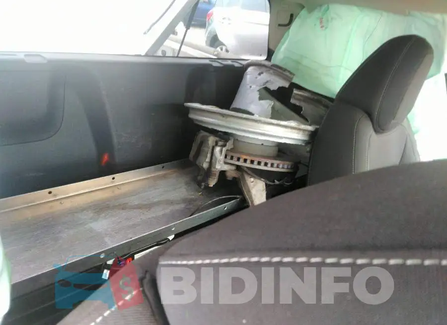 1GCHSCEAXM1270479 Photo# 8