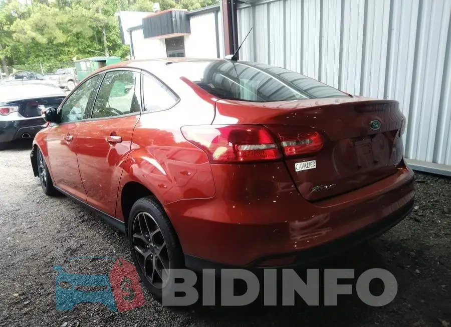 1FADP3H2XJL275840 Photo# 3