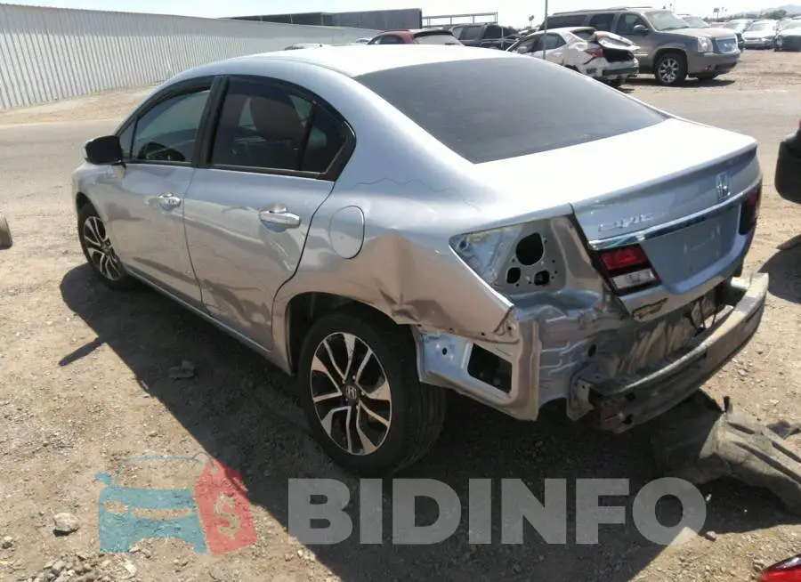19XFB2F85FE009953 Photo# 3
