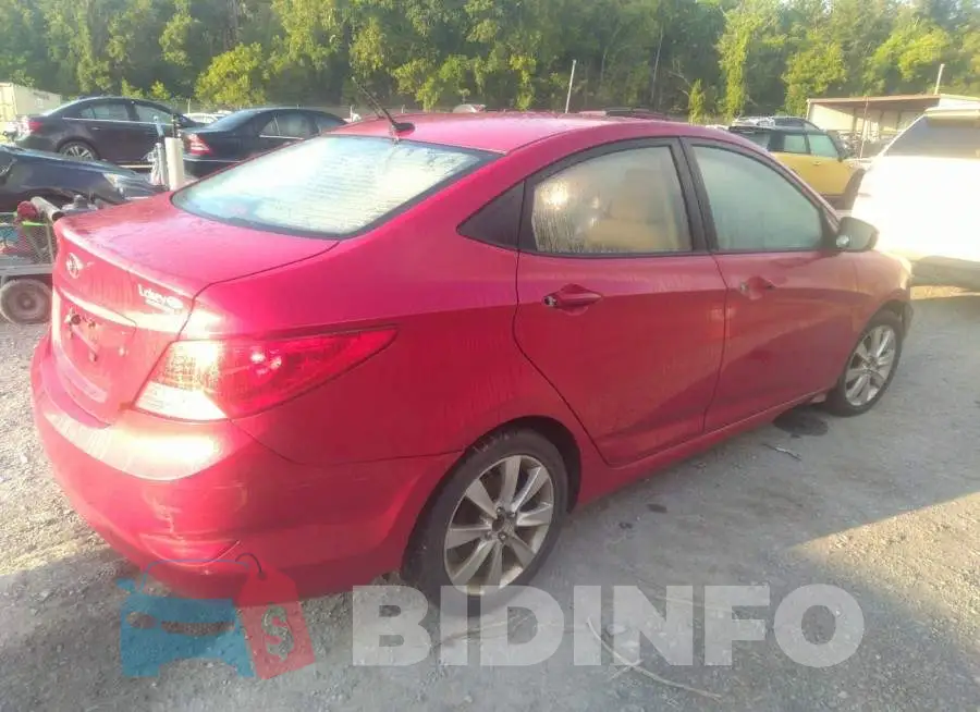 KMHCU4AE8DU374823 Photo# 4