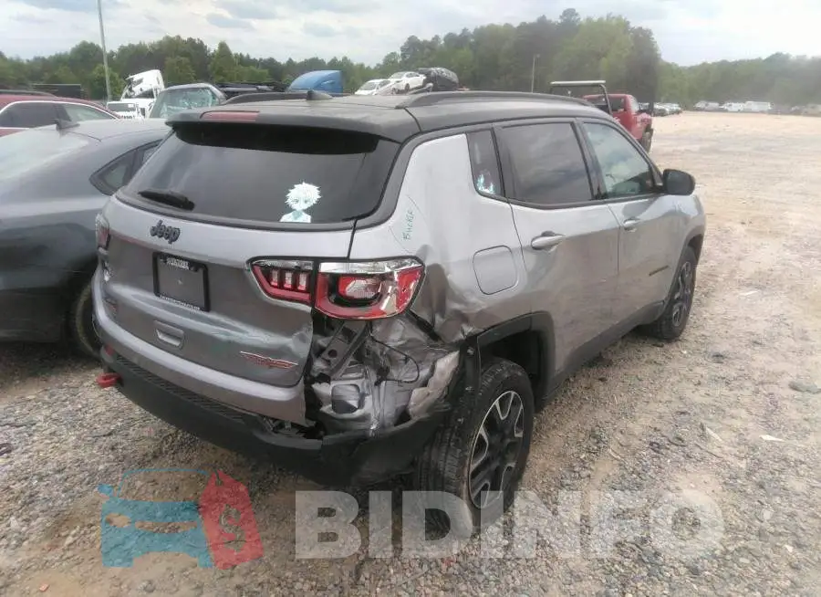 3C4NJDDB9LT207757 Photo# 4