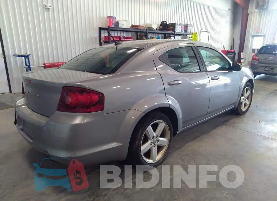 1C3CDZAB7DN529626 Photo# 4