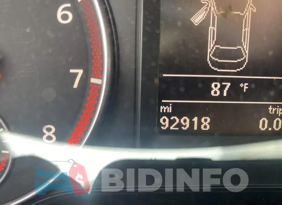 3VW5S7AJ4EM209727 Photo# 7