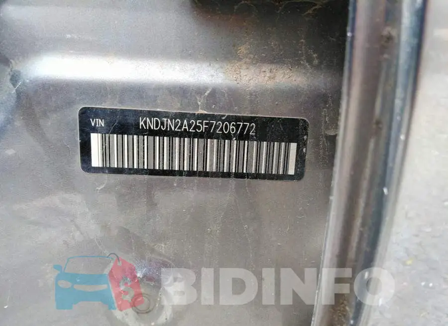 KNDJN2A25F7206772 Photo# 9