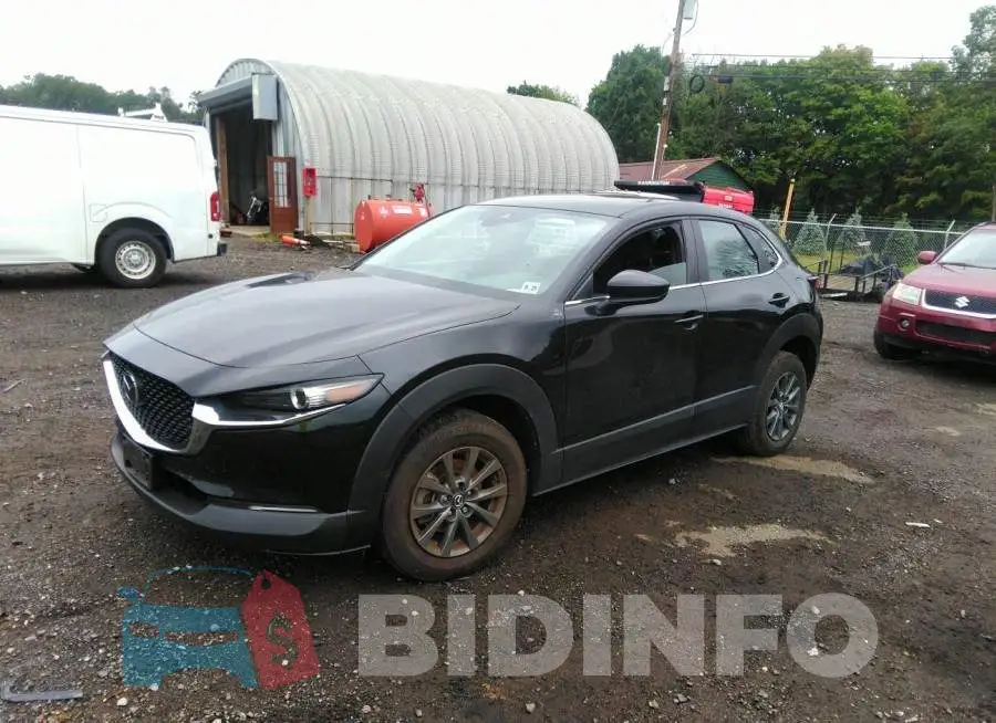 3MVDMBBL4LM126791 Photo# 2