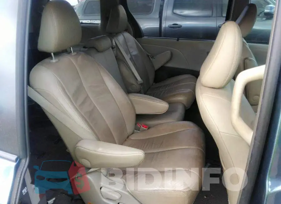 5TDYK3DCXES525977 Photo# 8