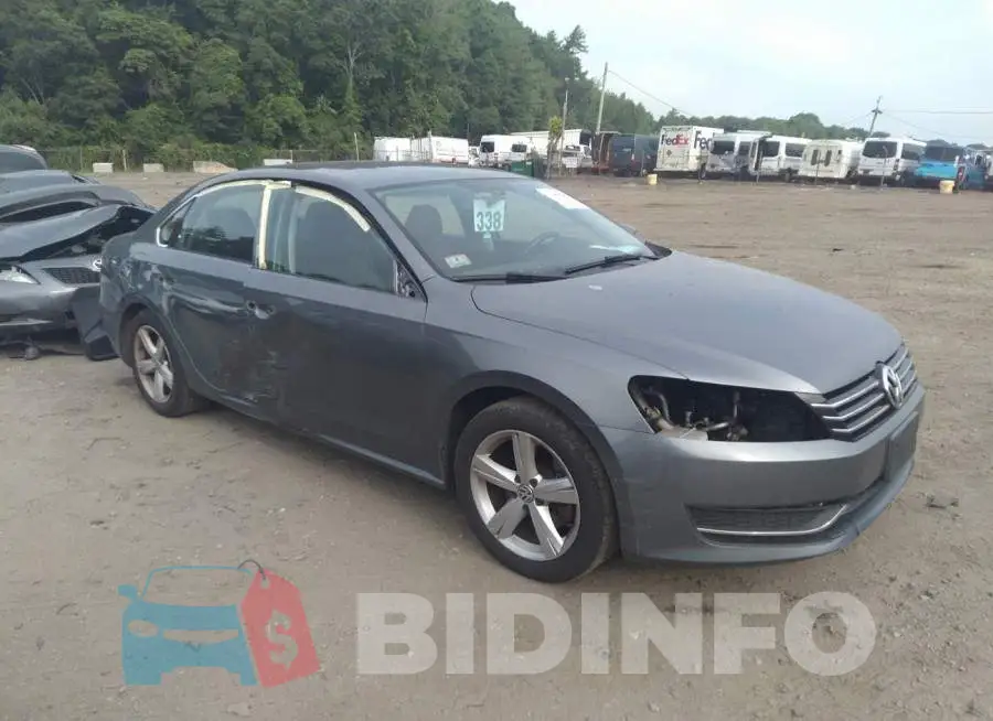 1VWBS7A33EC030956 Photo# 1