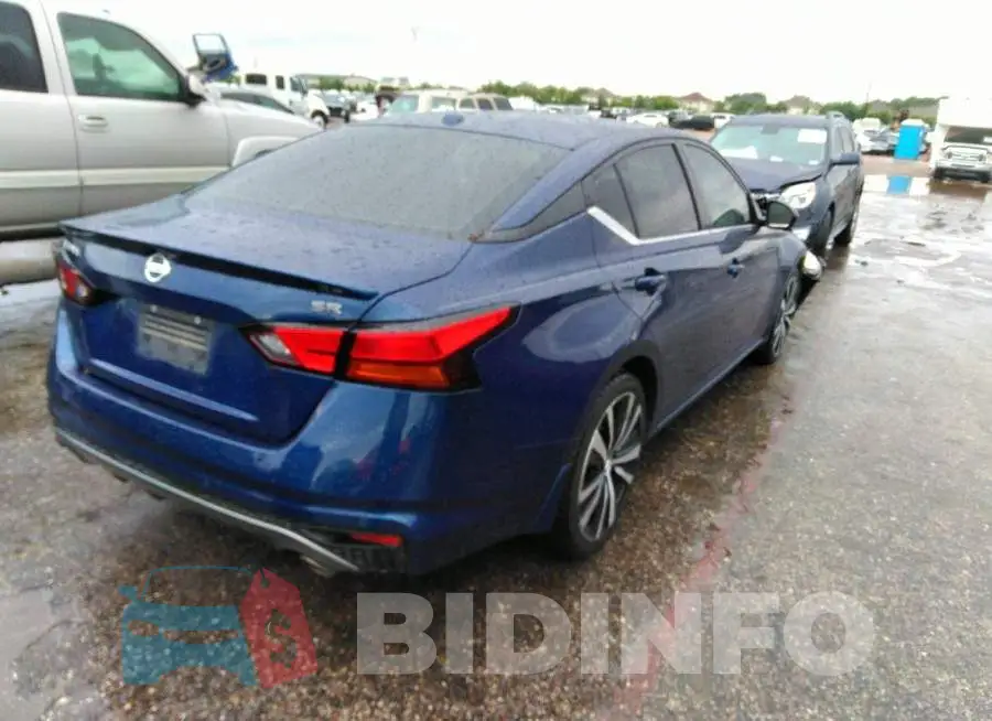 1N4BL4CV4LN304427 Photo# 4