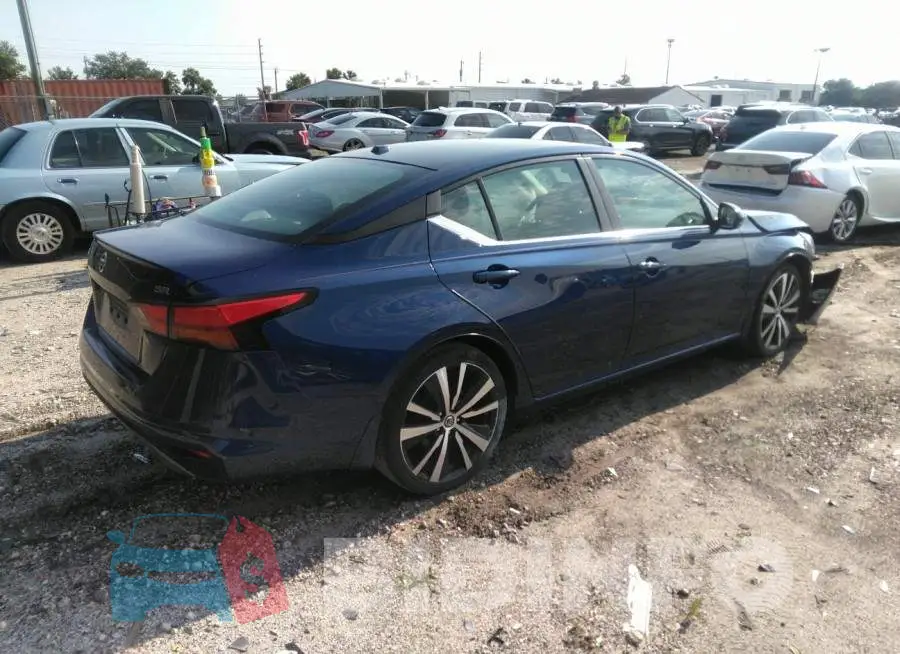 1N4BL4CV8LC168377 Photo# 4