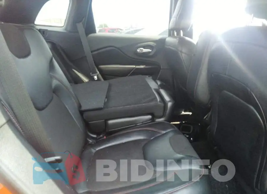 1C4PJMBS3FW524735 Photo# 8