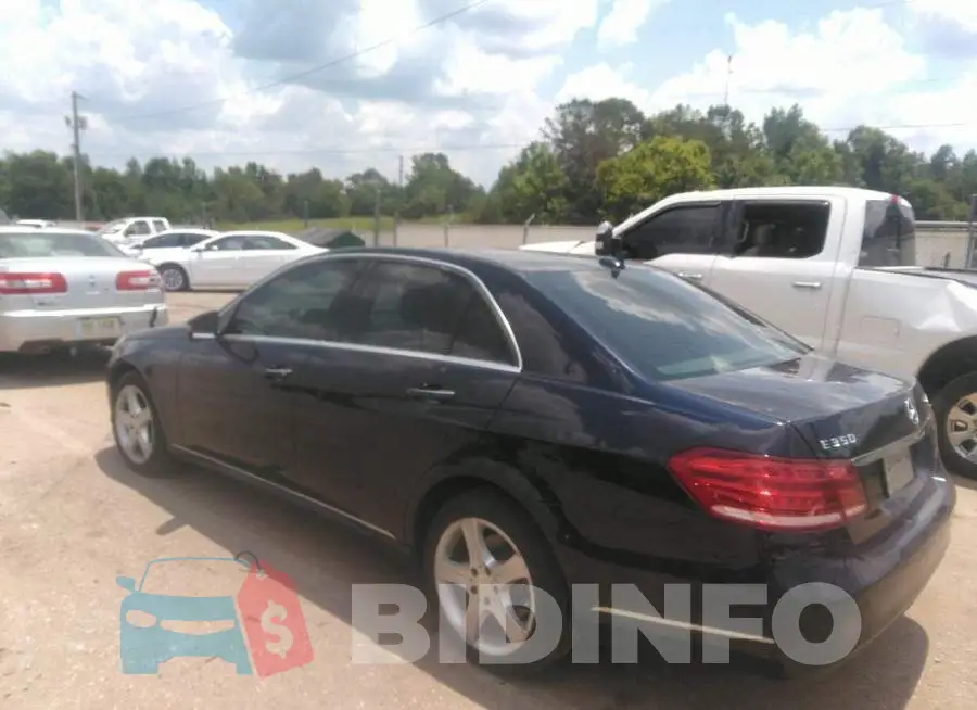 WDDHF8JBXEA794822 Photo# 3
