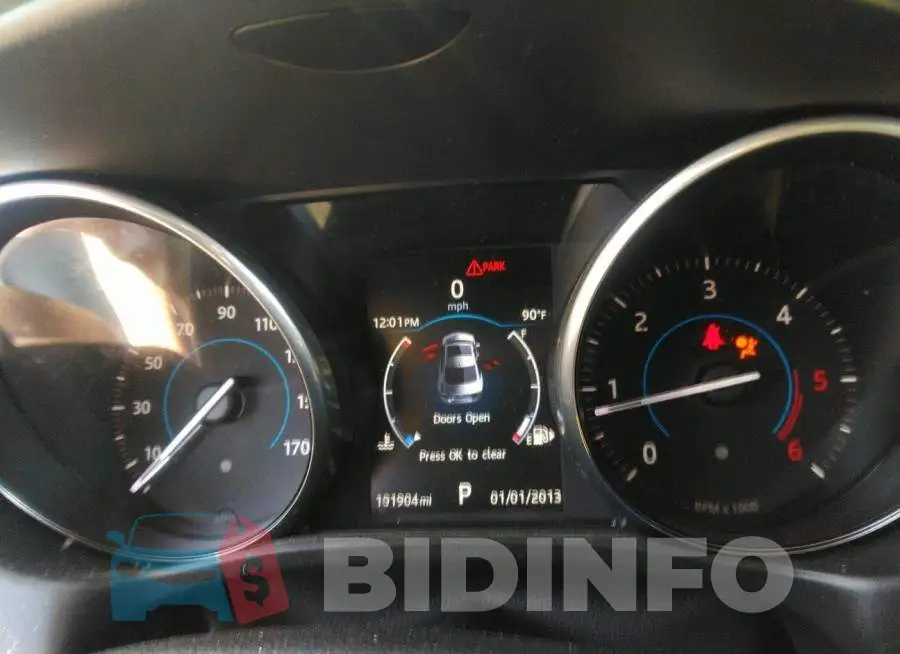 SAJAE4BN2HA968243 Photo# 7