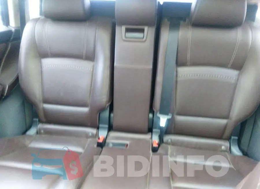 WBA5M2C58FGH99264 Photo# 8