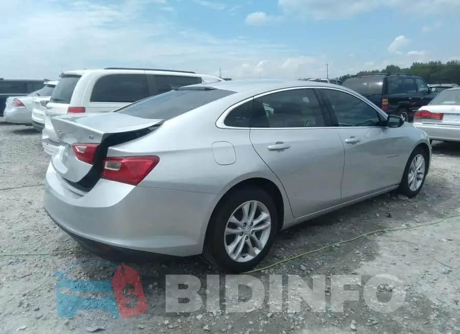 1G1ZD5ST4JF243723 Photo# 4