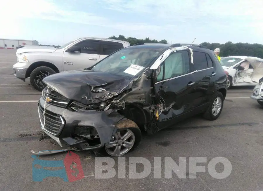 3GNCJLSB4HL159331 Photo# 2