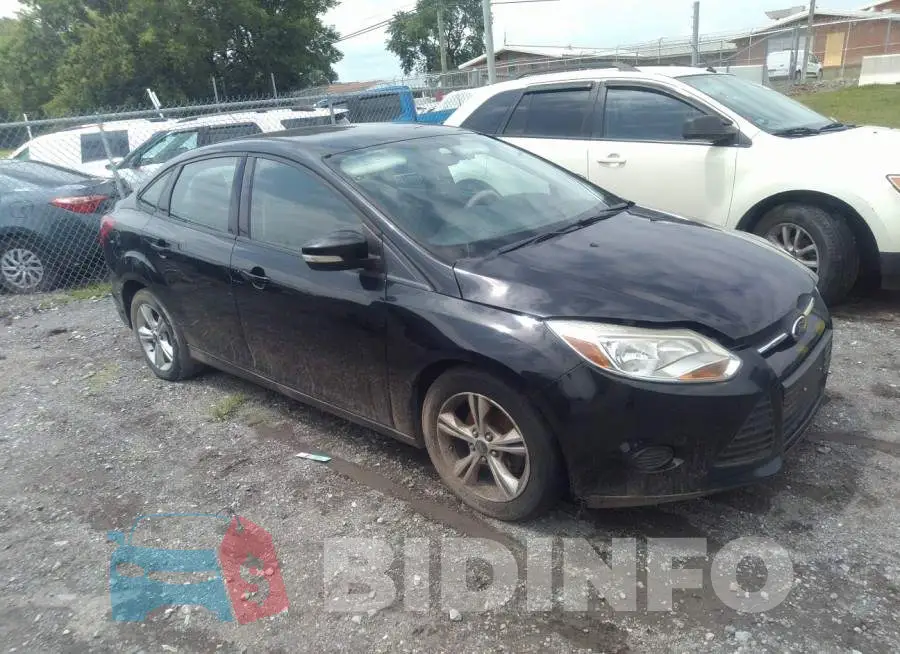 1FADP3F26DL330646 Photo# 1