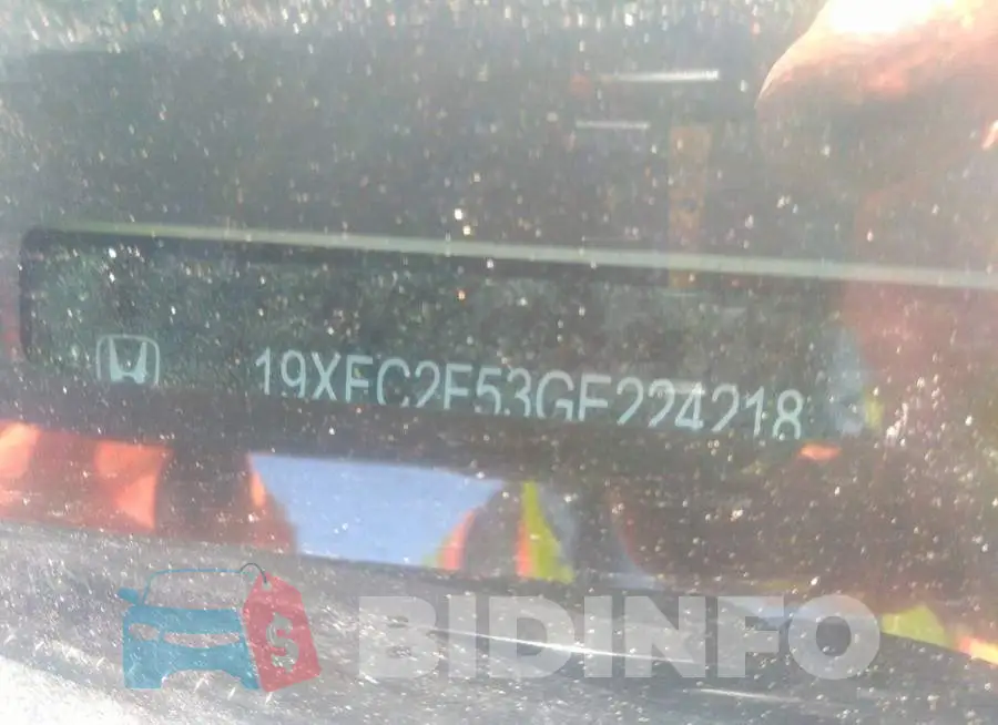 19XFC2F53GE224218 Photo# 9