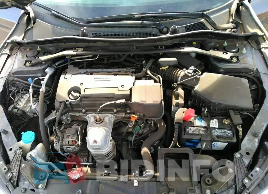 1HGCR2F98GA118937 Photo# 10