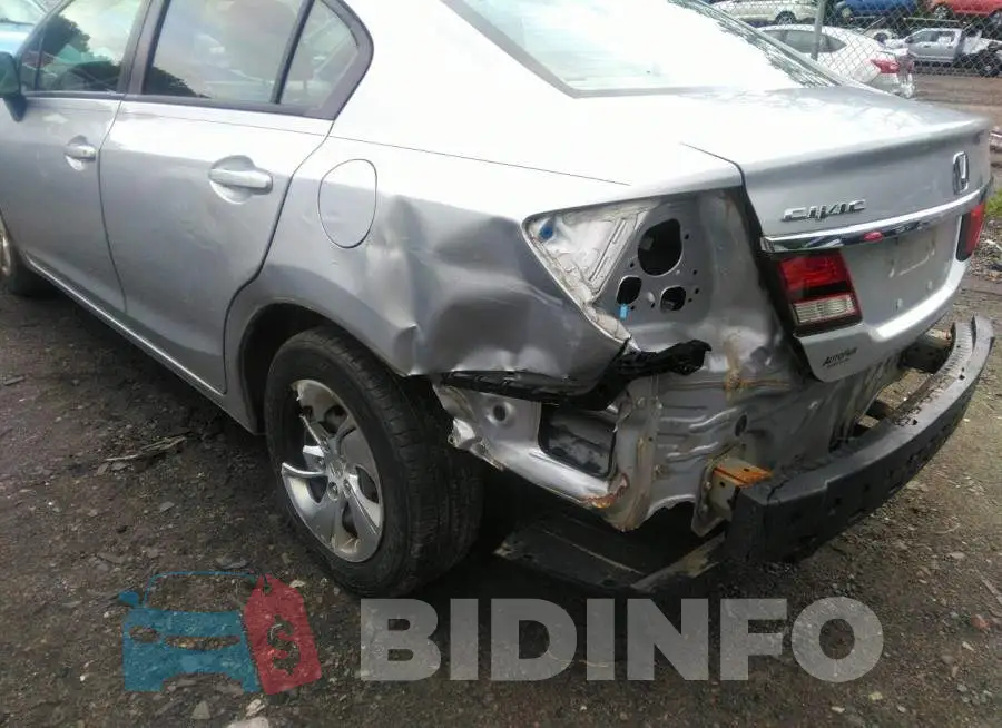 2HGFB2F57EH520283 Photo# 6