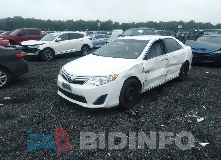 4T4BF1FK5DR324115 Photo# 2