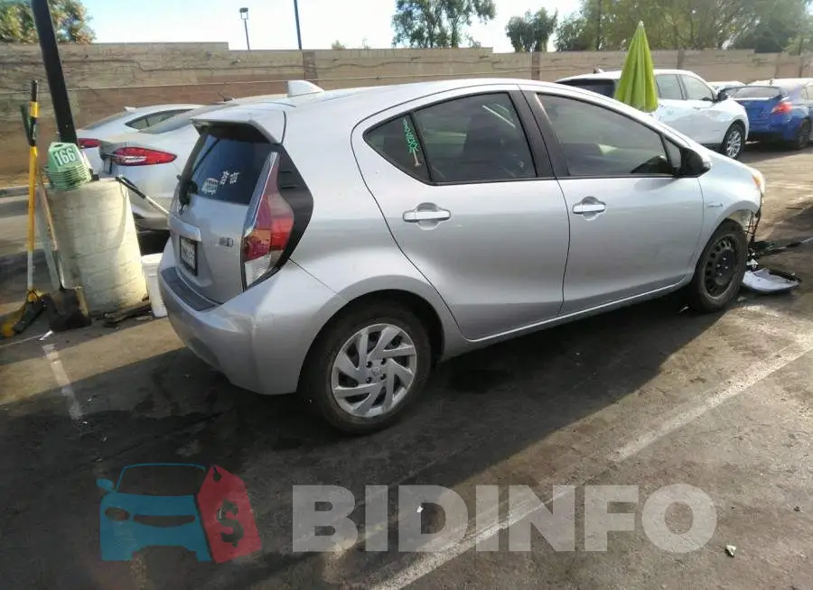 JTDKDTB39F1102910 Photo# 4
