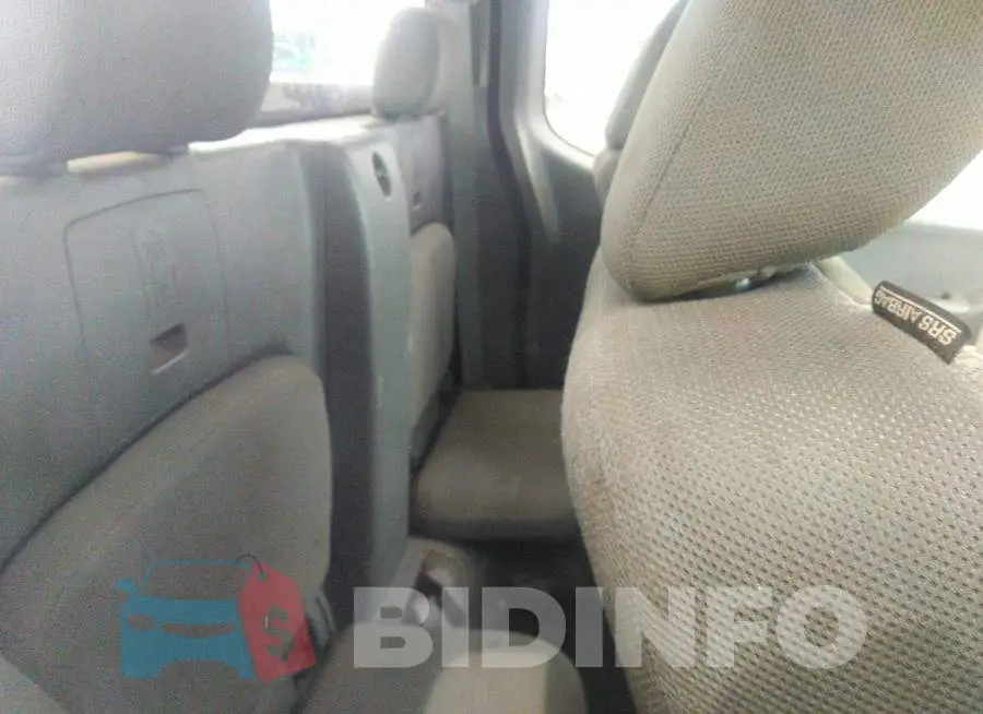 1N6BD0CT3JN716766 Photo# 8