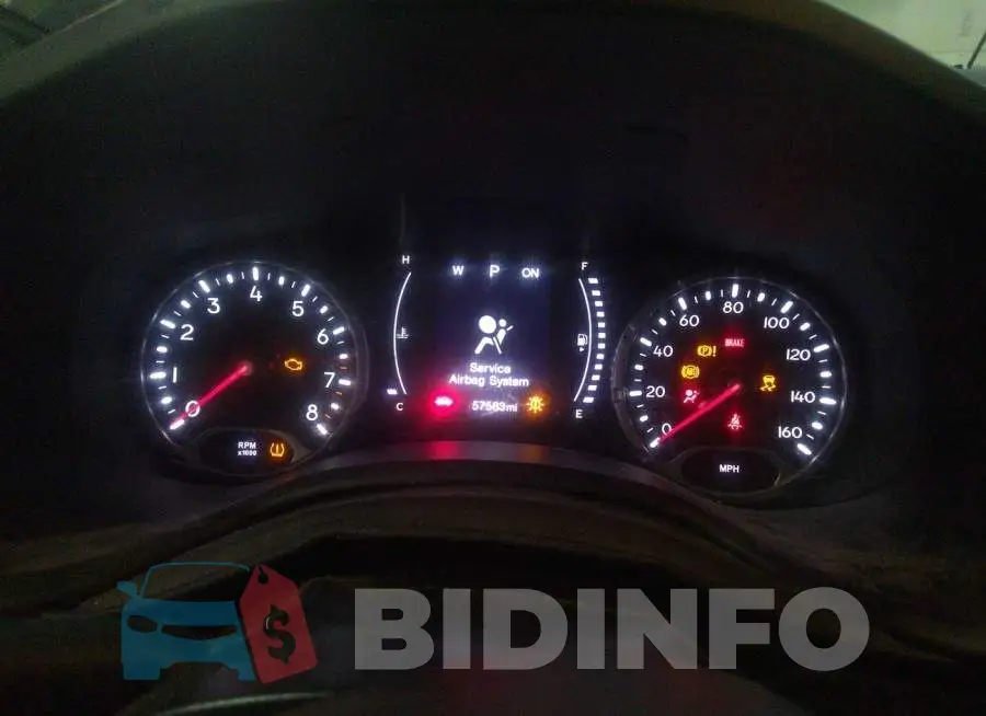 ZACNJBABXLPL85559 Photo# 7