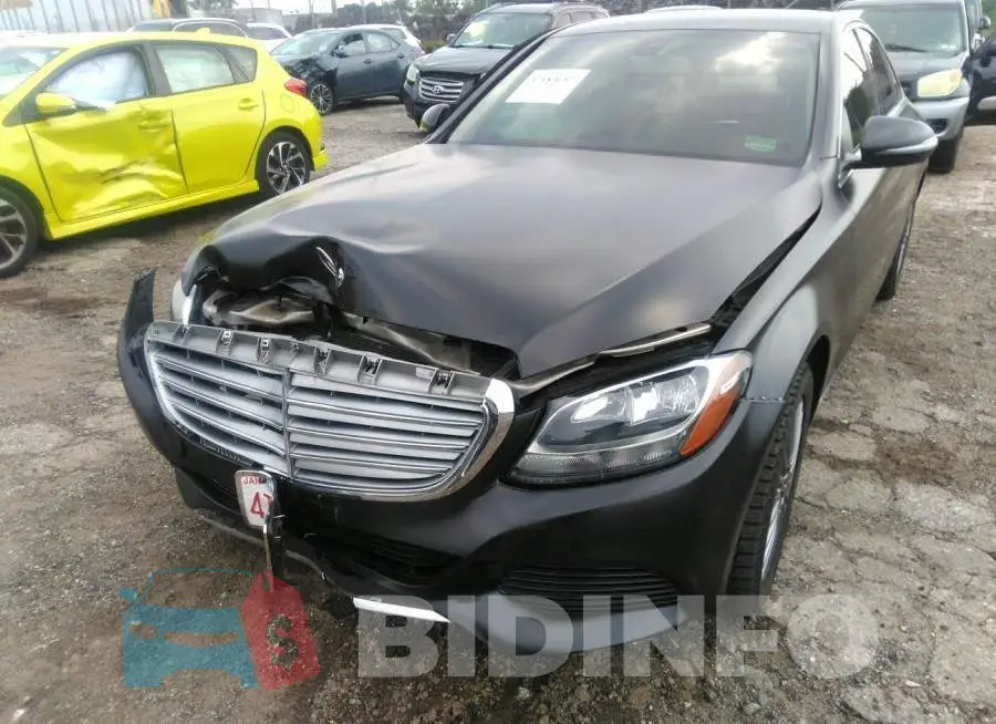 55SWF4KB3GU108492 Photo# 6