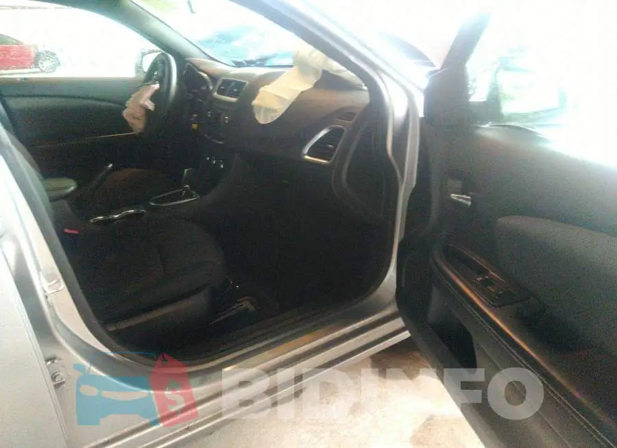 1C3CDZAB2DN710813 Photo# 5