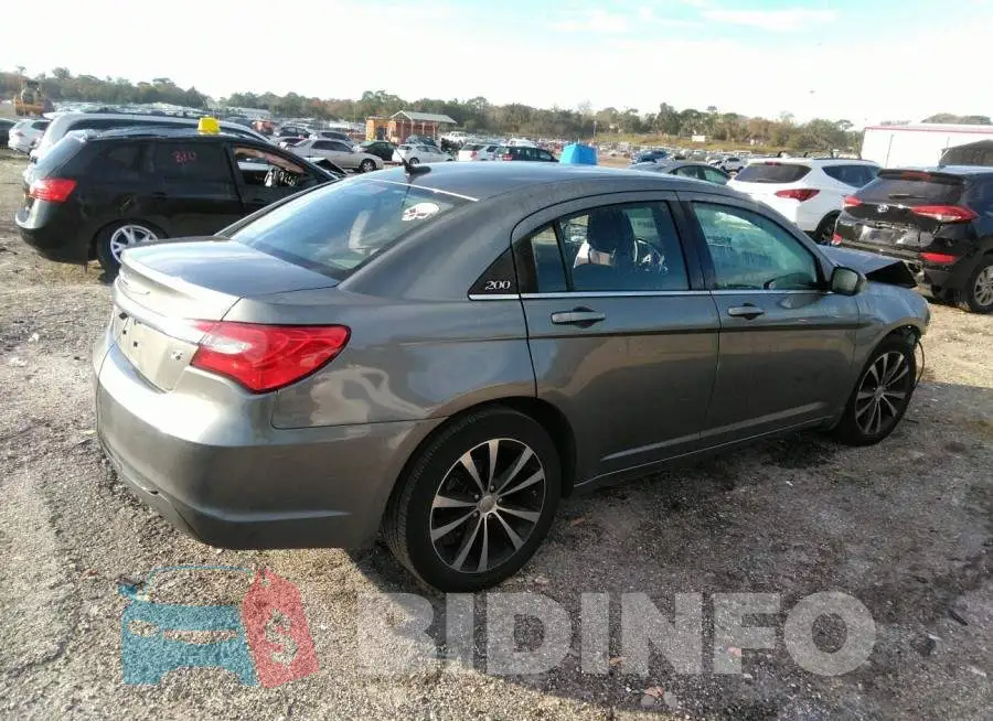 1C3CCBBG4DN737323 Photo# 4