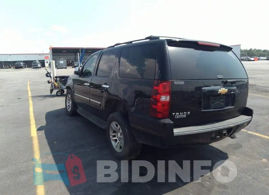 1GNSCCE03DR315538 Photo# 3