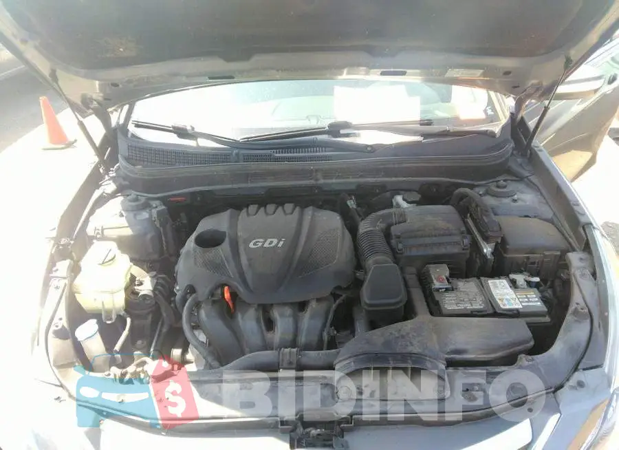 5NPEC4AC8EH875978 Photo# 10
