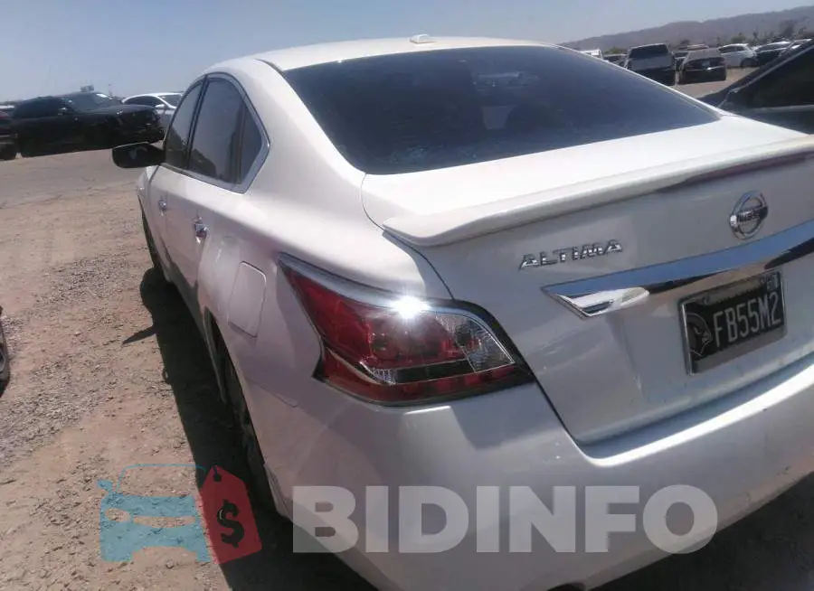 1N4AL3AP7FC465767 Photo# 3