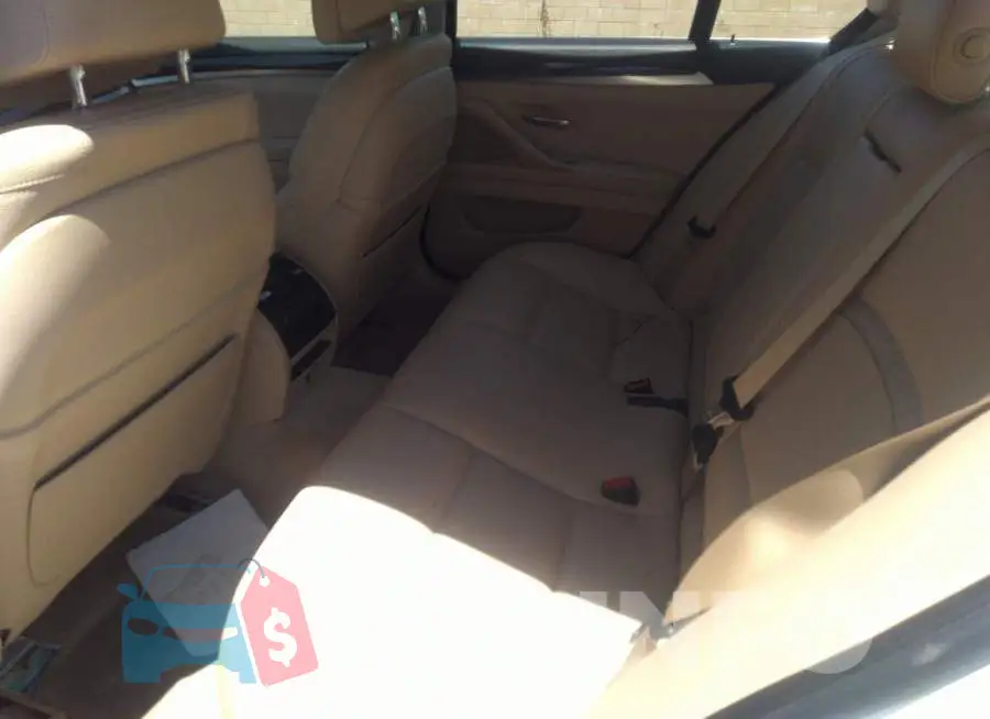 WBA5B1C5XFG125016 Photo# 8