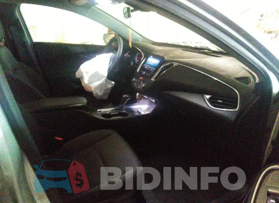 1G1ZD5ST0LF052237 Photo# 5