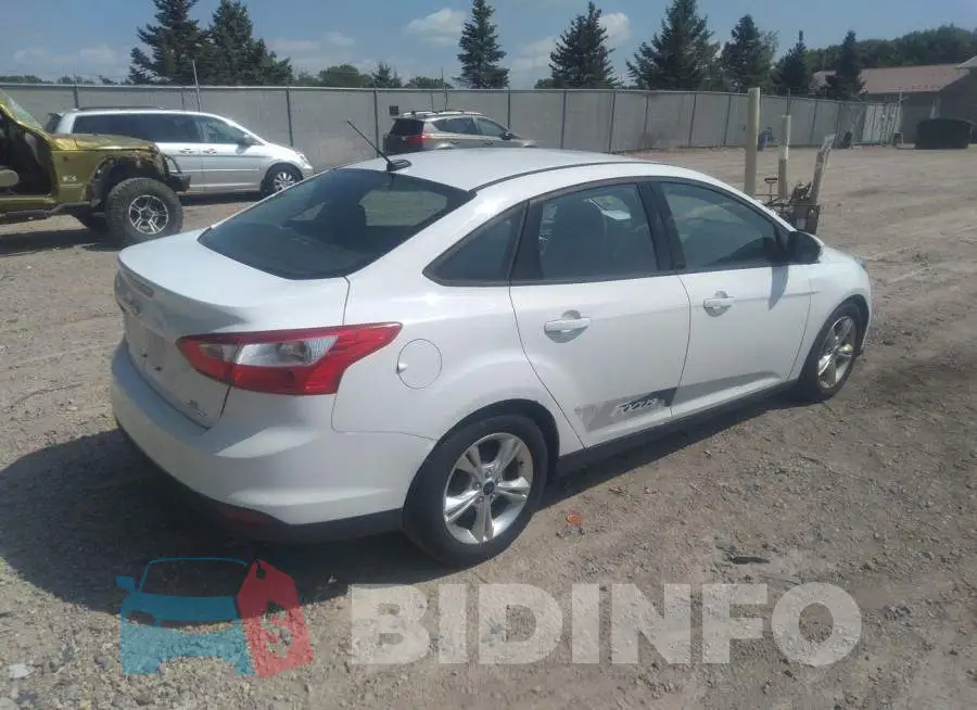 1FADP3F26EL332091 Photo# 4