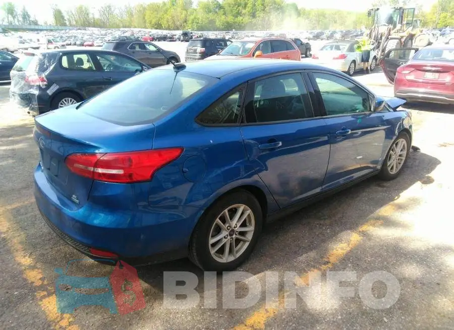 1FADP3FE3JL215427 Photo# 4