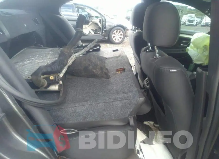 1FAHP2H85FG140765 Photo# 8
