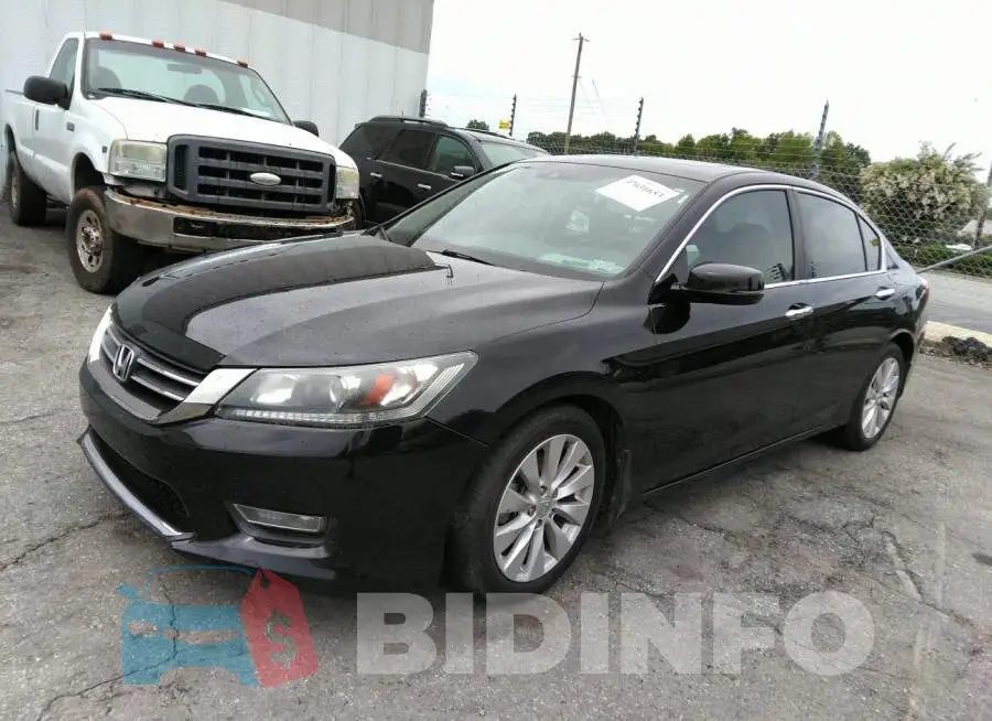 1HGCR2F80DA157704 Photo# 2