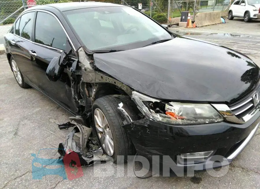 1HGCR2F80DA157704 Photo# 6