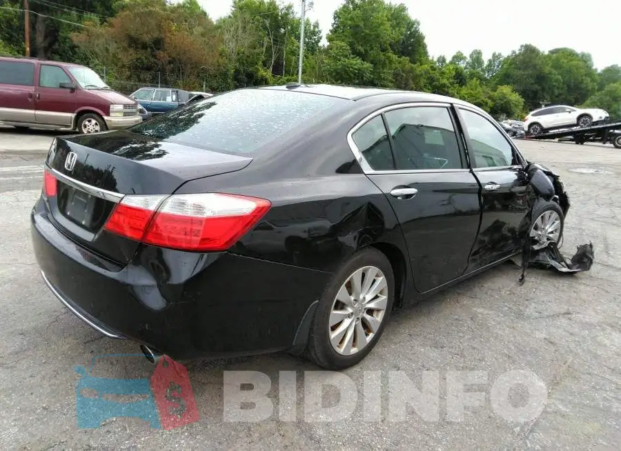 1HGCR2F80DA157704 Photo# 4