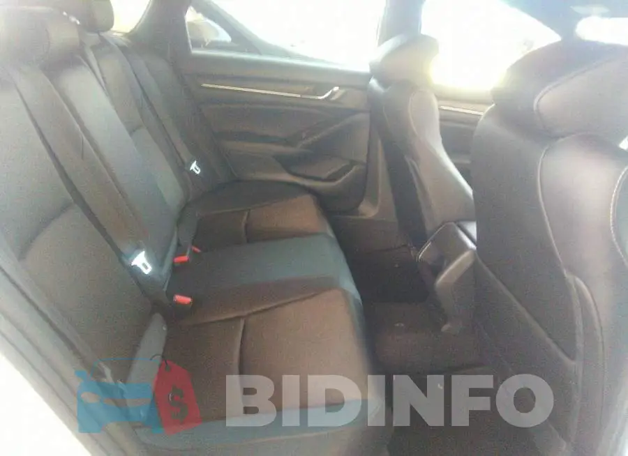 1HGCV1F3XLA089162 Photo# 8