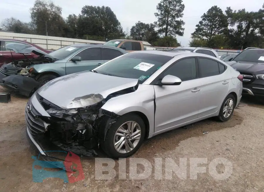 5NPD84LF3KH472412 Photo# 2