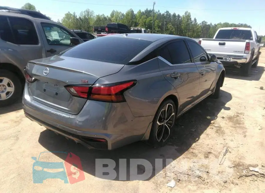 1N4BL4CV9PN302016 Photo# 4