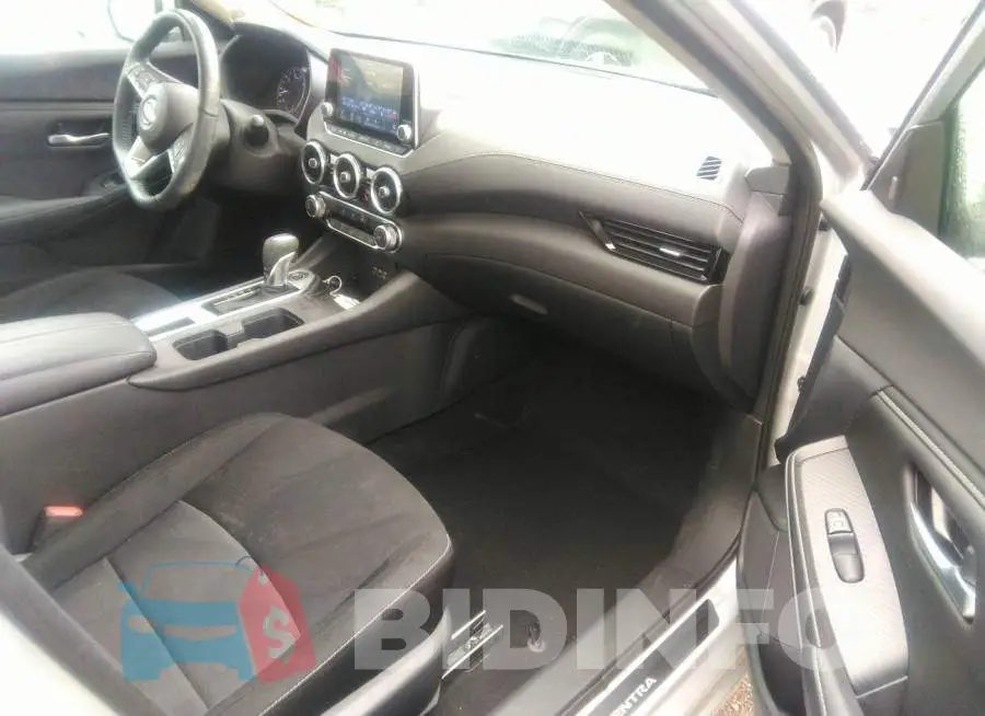3N1AB8CV5NY207567 Photo# 5