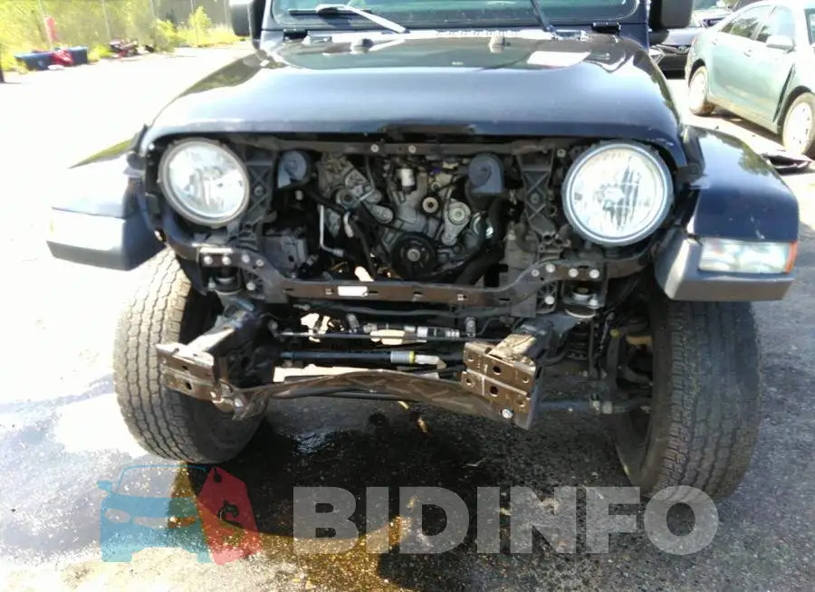 1C4HJXEN9JW192921 Photo# 6